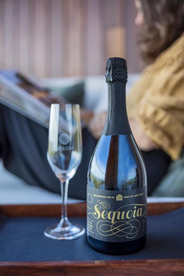 Sequoia Lodge (Adults Only) 克拉佛斯 外观 照片